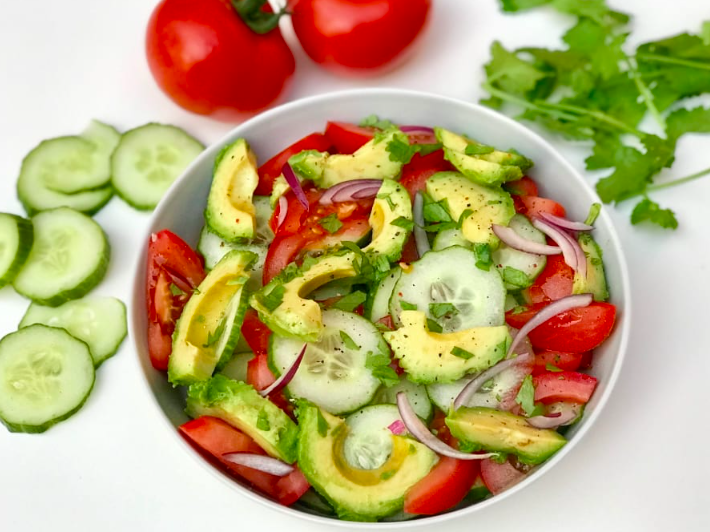 Receta: Ensalada fresca de tomate y pepino